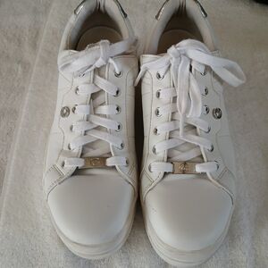 Y2K Guess Women's Sneakers